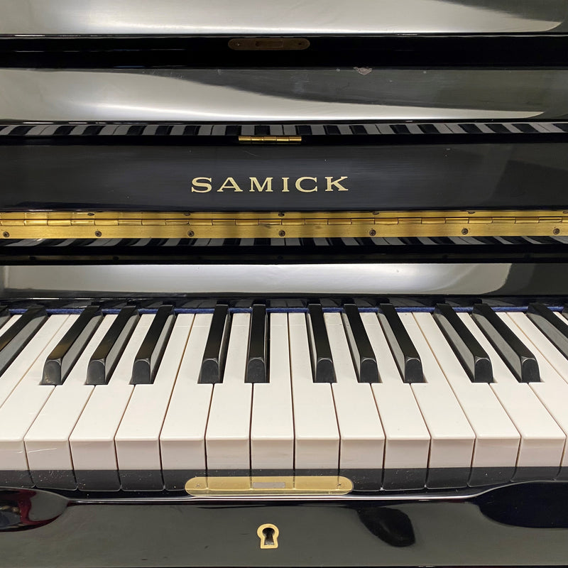 Samick SU-131 piano (1991)