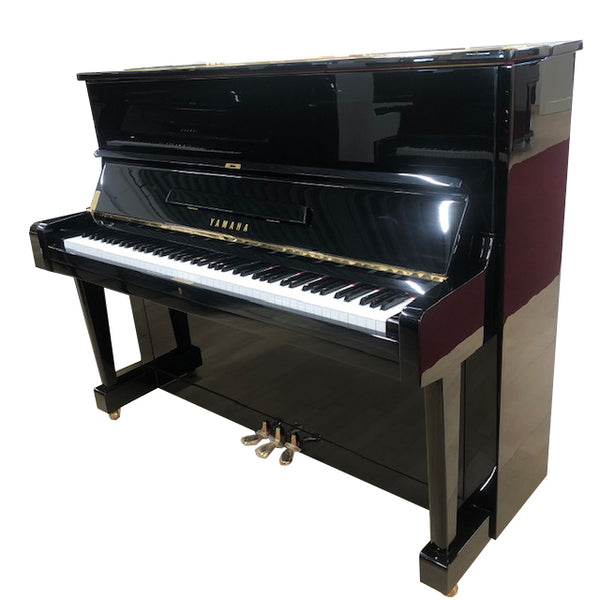 Yamaha U1D piano (1962)