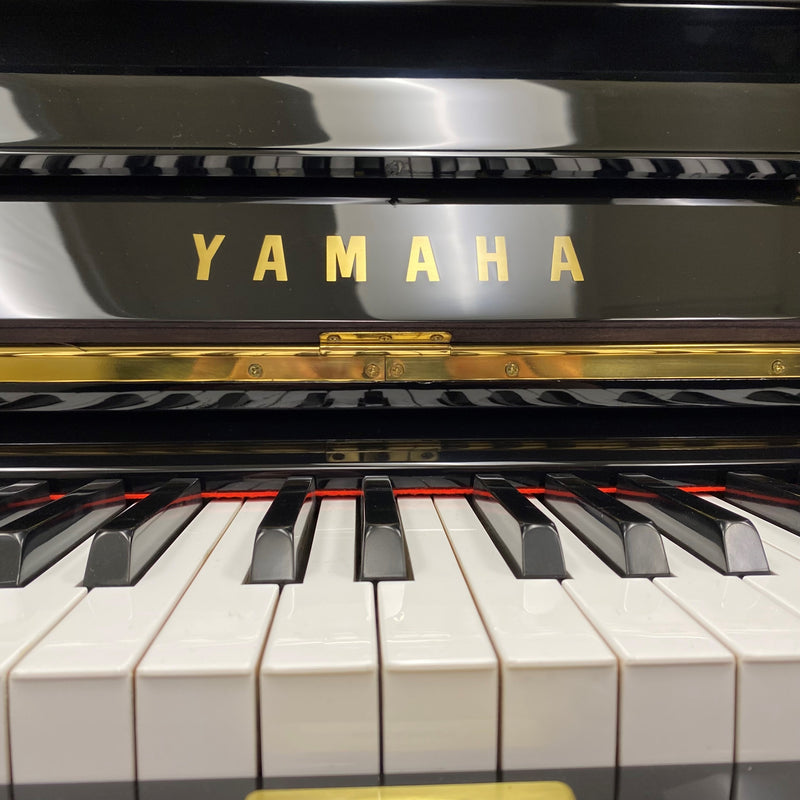 Yamaha U1H piano (1975)