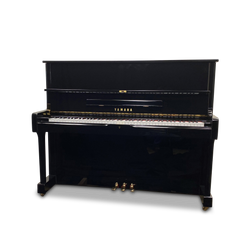 Yamaha U1H piano (1973)